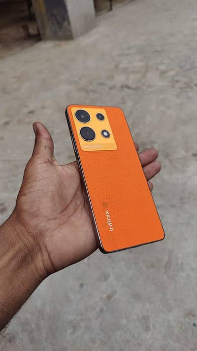 Infinix Note 30