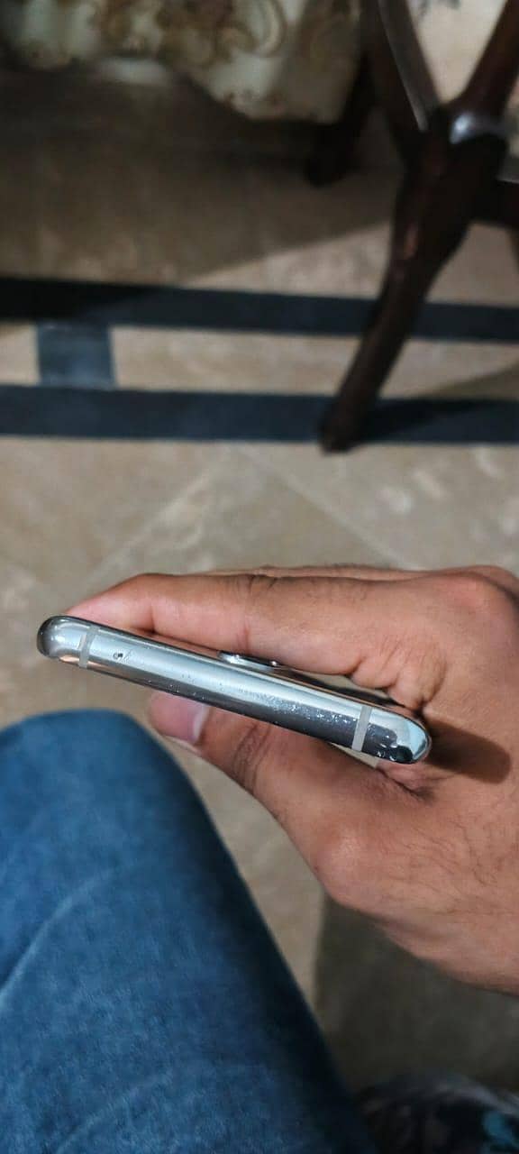 One Plus 8 4