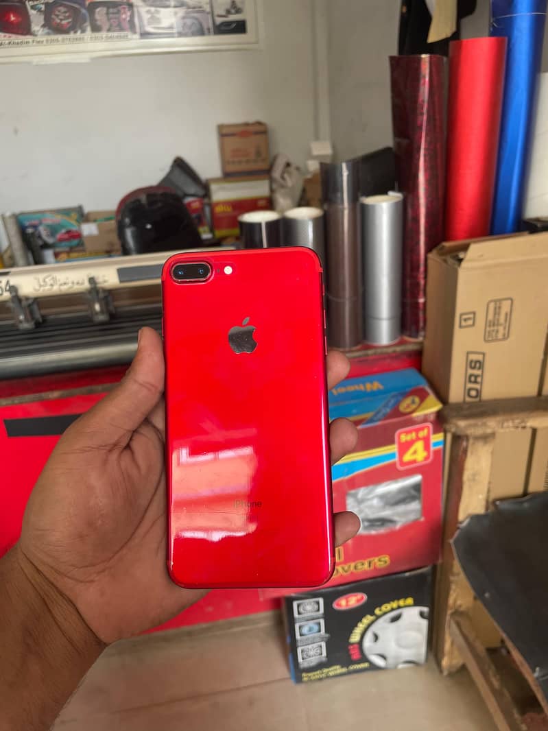 Apple iPhone 7 Plus 0