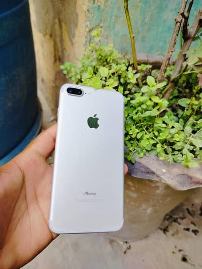 Iphone 7 plus 256GB PTA