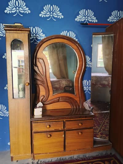 Bedroom set furniture for sale URGENT