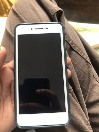 OPPO A37