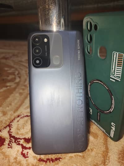 Tecno Spark 8C
