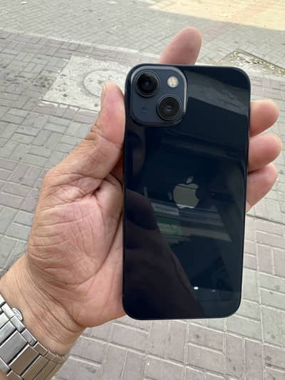 Apple iPhone 13