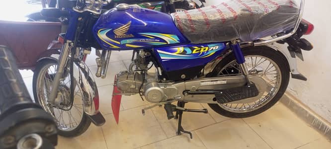 24 modal Honda 70 saaf bike 03127839449