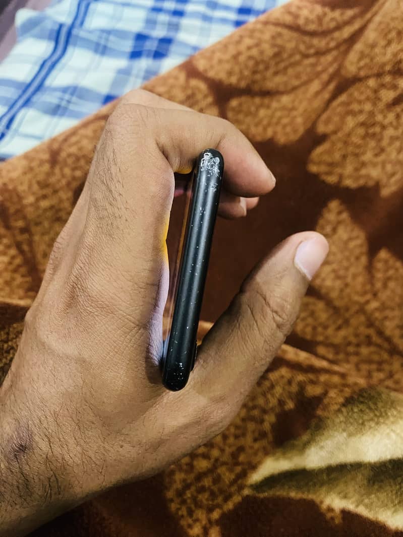 Apple iPhone 7 4