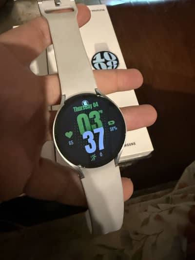 Samsung Galaxy Watch 6 Silver 44mm