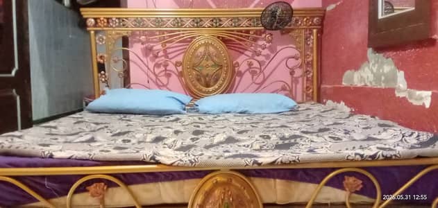 Luxury Metal King Size Bed with Mattress for Sale