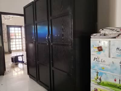 furniture is good condition 2 side table bed mirror n 3 door wardrobe