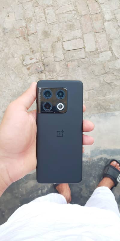 One Plus 10 Pro urgent sale