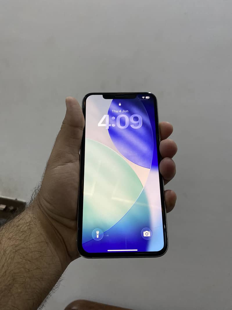 iPhone 11 Pro Max 3