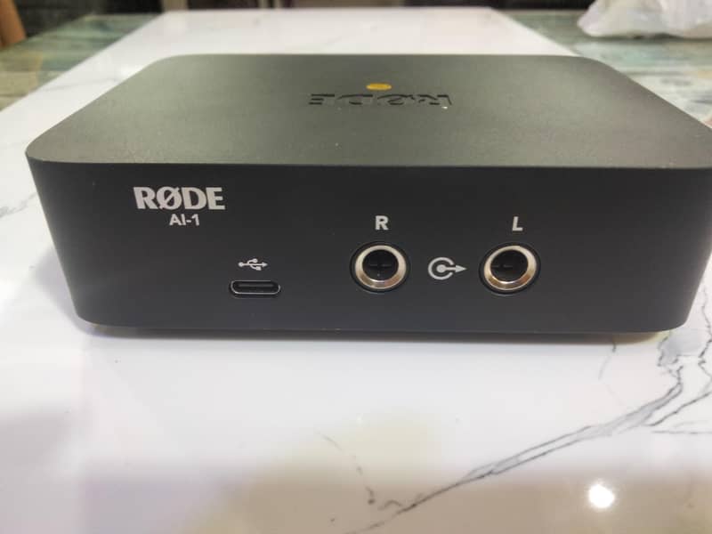 new condition audio interface 4