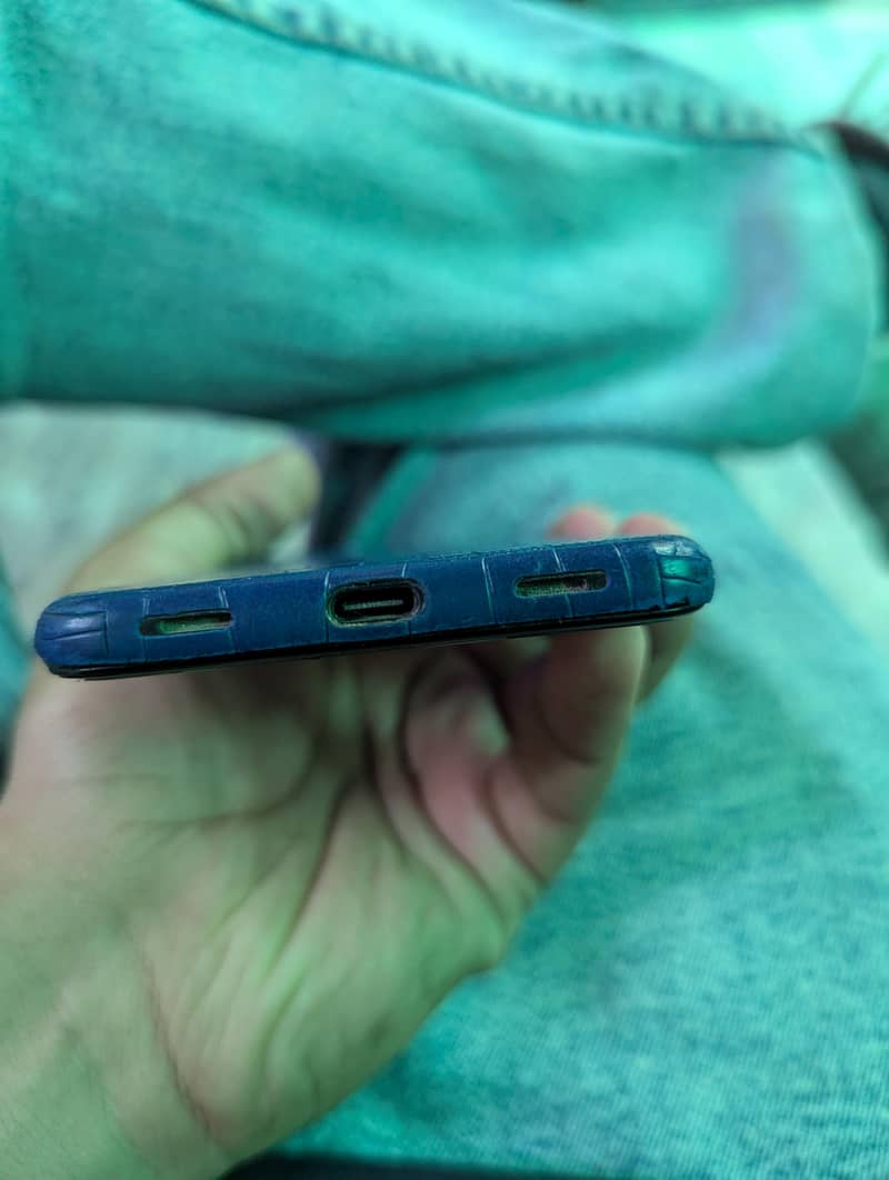 Google Pixel 4a 5