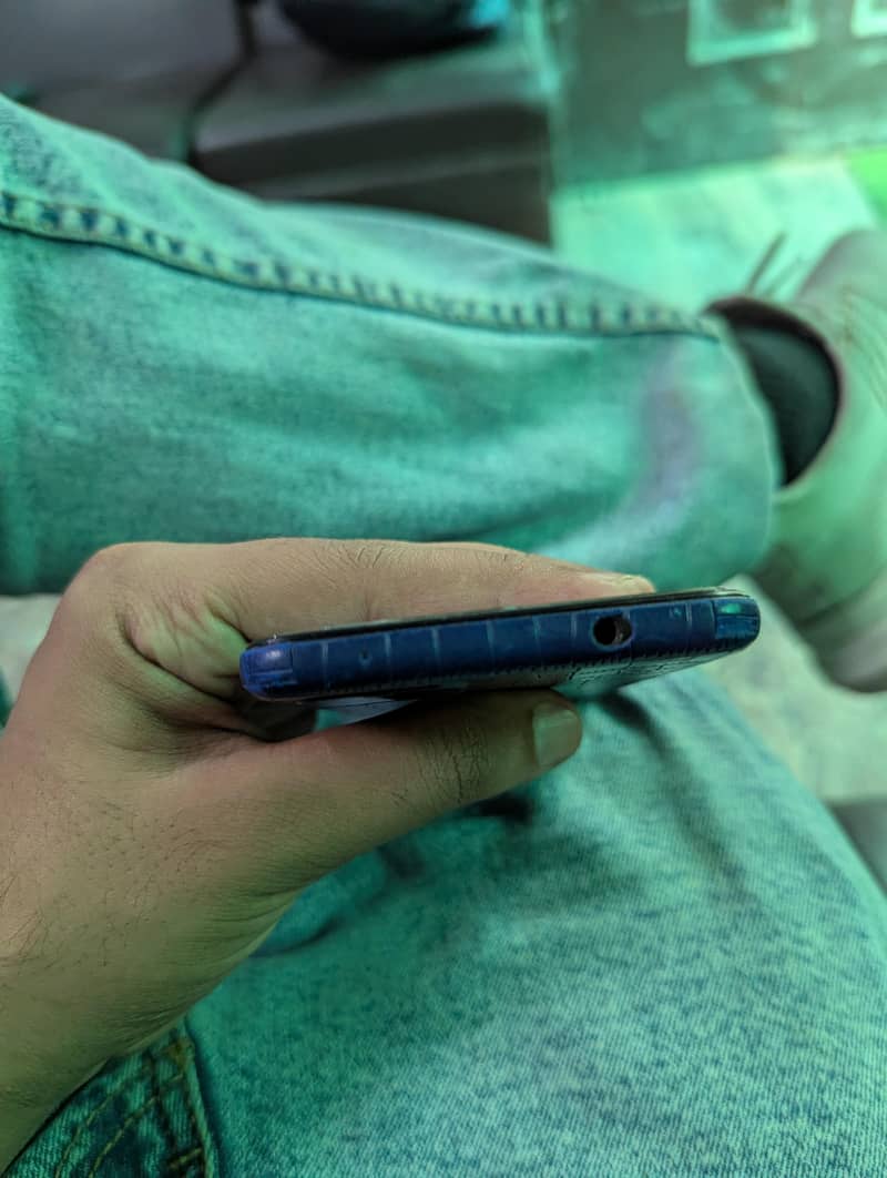 Google Pixel 4a 7