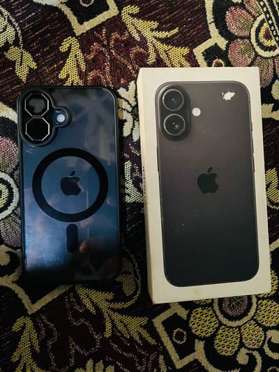 Apple iPhone 16