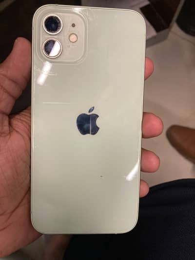 Apple iPhone 12