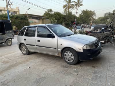 Suzuki Cultus 2001