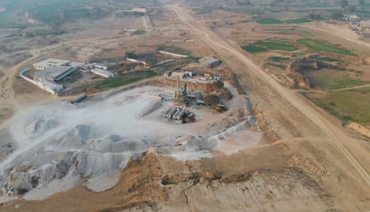 10 Marla (35x70) Prime Location Plot For Sale F-14 Islamabad