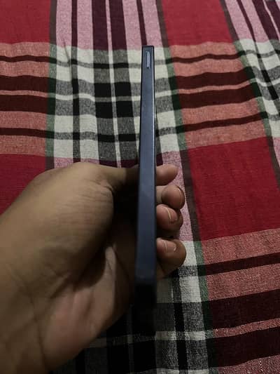 Samsung Mobile A06 urgent sell price kam ho skti hai
