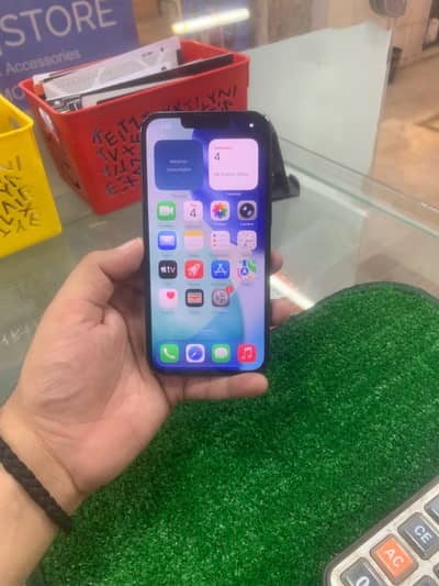 Apple iPhone 14