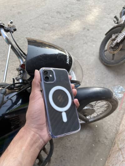 Apple iPhone 11 JV