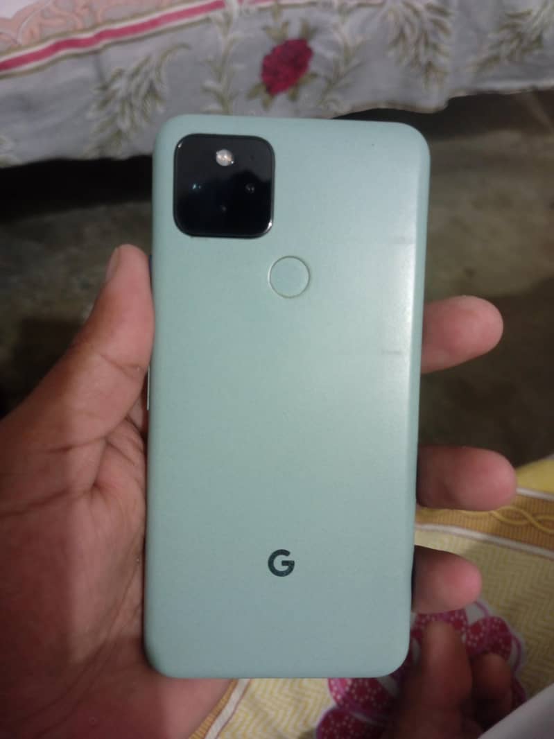 Google Pixel 5 4