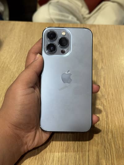 Apple iPhone 13 Pro