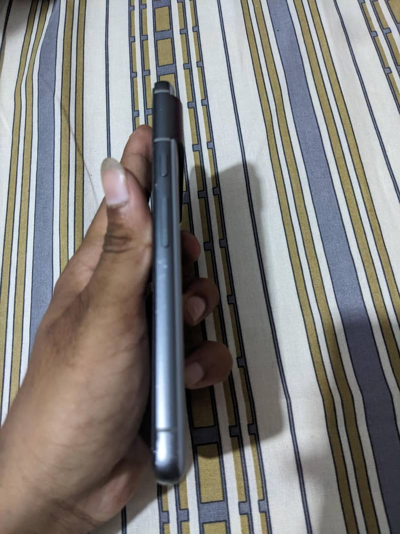 Google Pixel 8 2