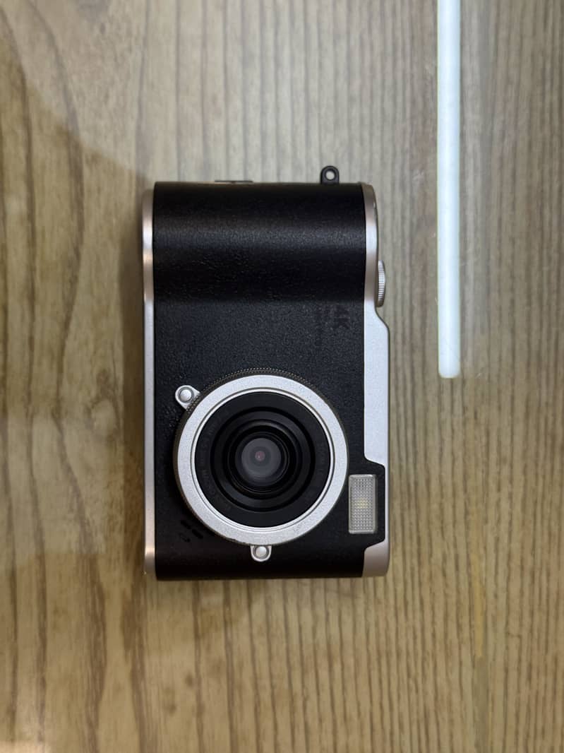 Digital Camera 24
