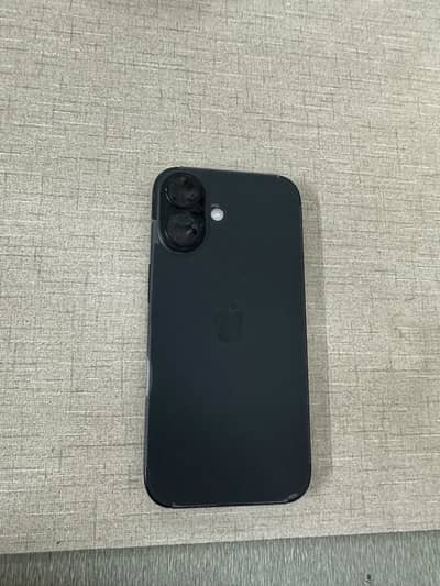 Apple iPhone 16