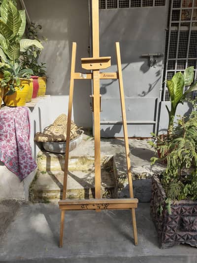 Wooden Artist Easel Stand – Adjustable Painting/Canvas Stand (Artmate)