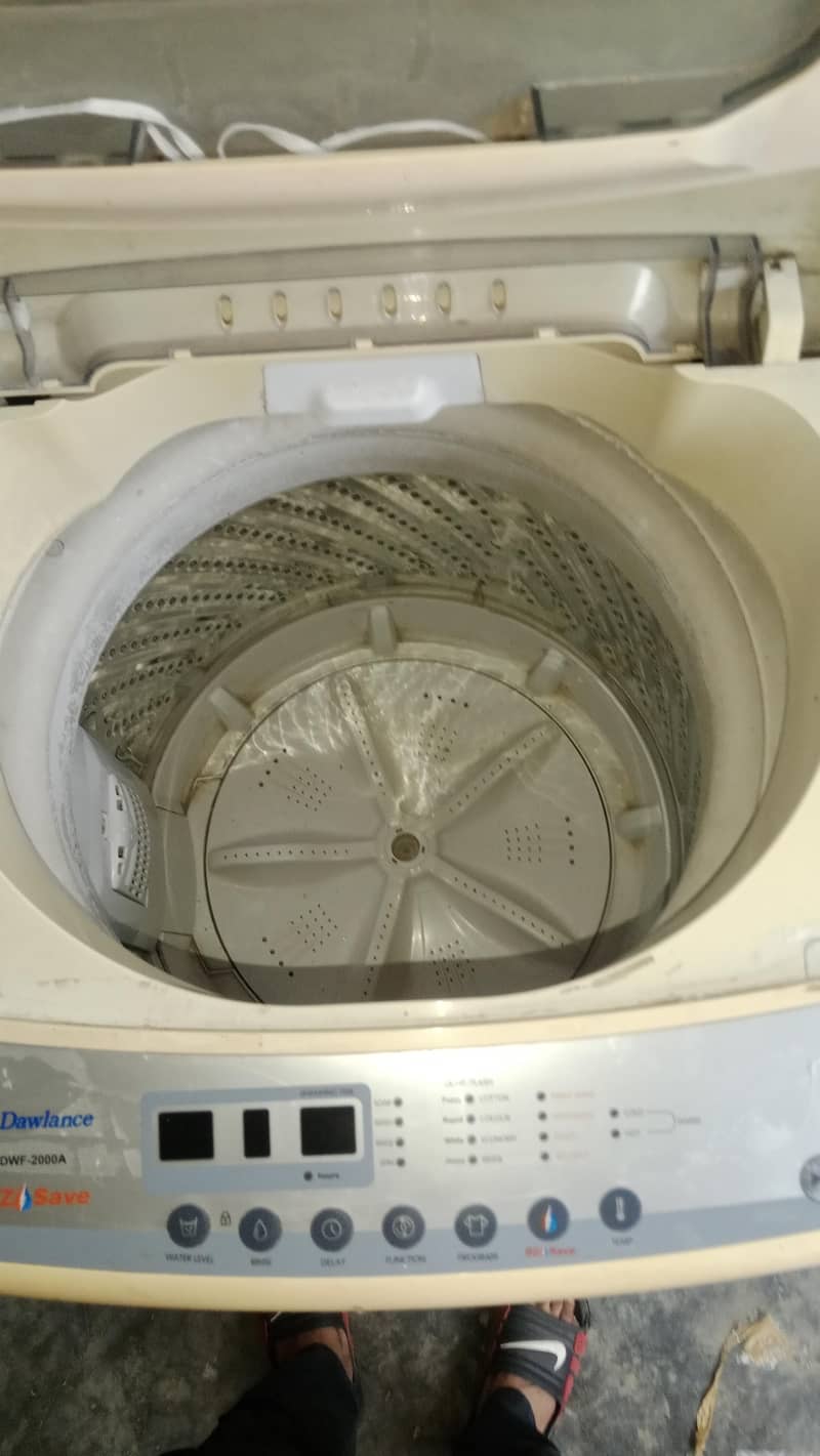 Dawlance automatic washing machine 15kg capacity 1