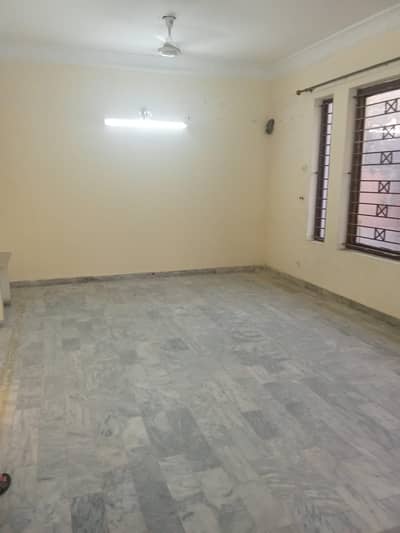 10 Marla Double Story House Available For Sale
