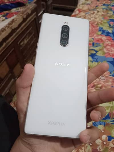 Sony Xperia 1
