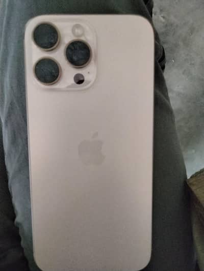 Apple iPhone 16 Pro Max