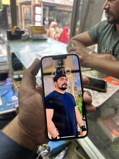 Apple iPhone 13 Pro