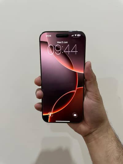 Apple iPhone 16 Pro Max