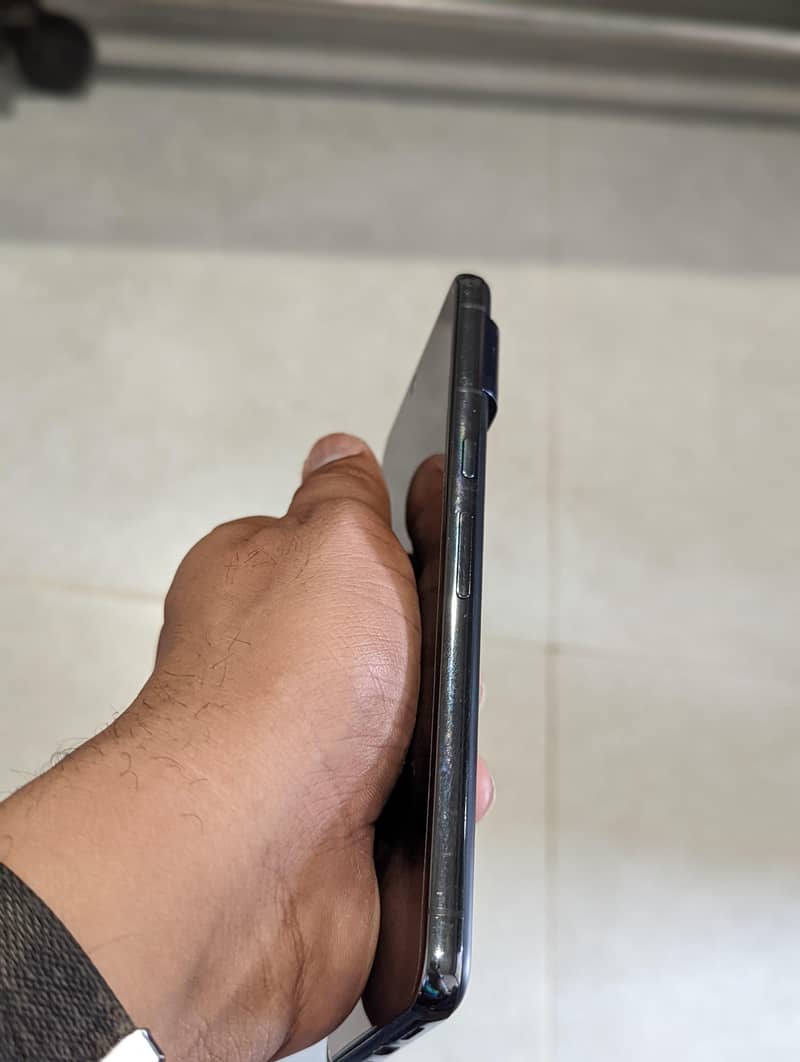 Google Pixel 8 Pro 2