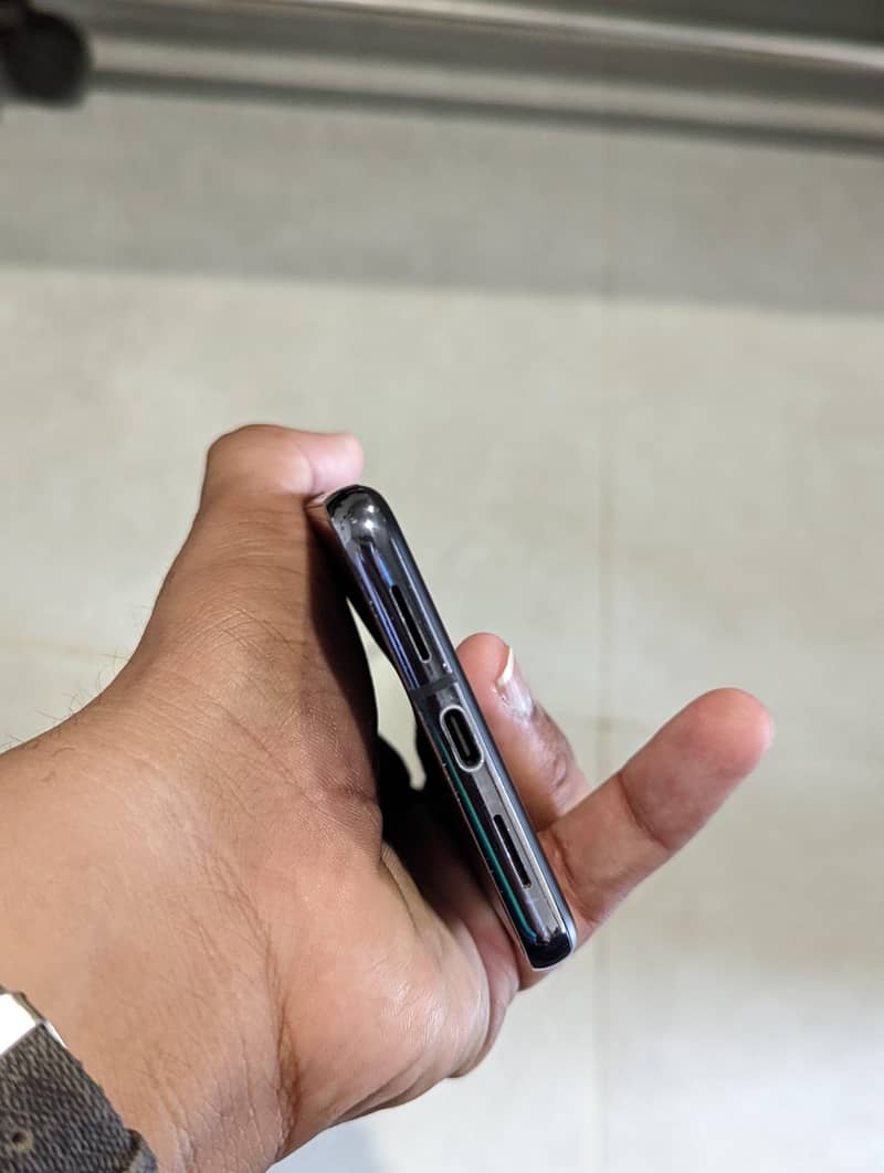 Google Pixel 8 Pro 3