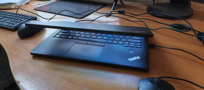LENOVO X270 I7 6TH GENERATION 8/256