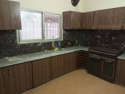 Graund Portion for Rent 3 Bedrooms Ph-4