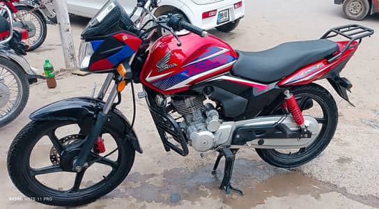 Honda CB 125F 2022
