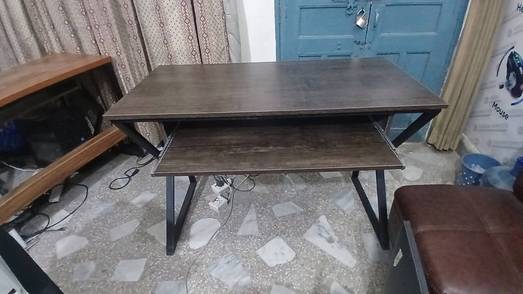 Computer Table / Customized Computer Table (NEW) 3