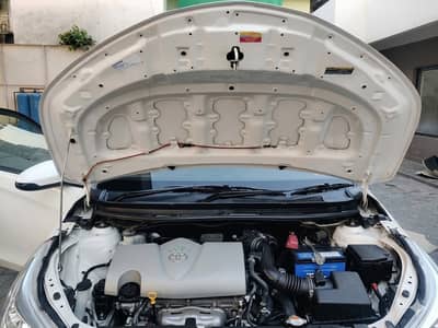 > Toyota Yaris Sedan GLI MT 1.3 2020/2021 >