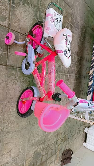 girls cycles