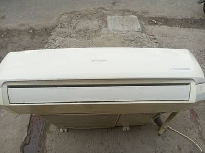 Sharp AC inviter