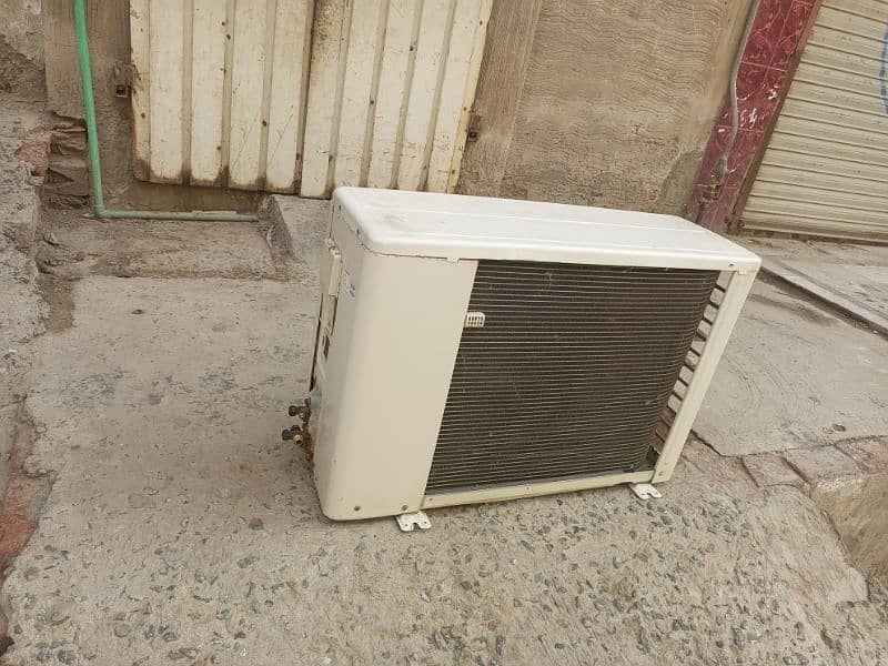 Sharp AC inviter 4