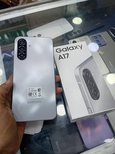 Urgent Seal Samsung  Galaxy A17  8/256 condition 10/10