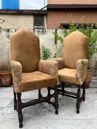 Chairs for Sale – New & Comfortable