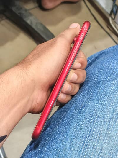 Apple iPhone XR
